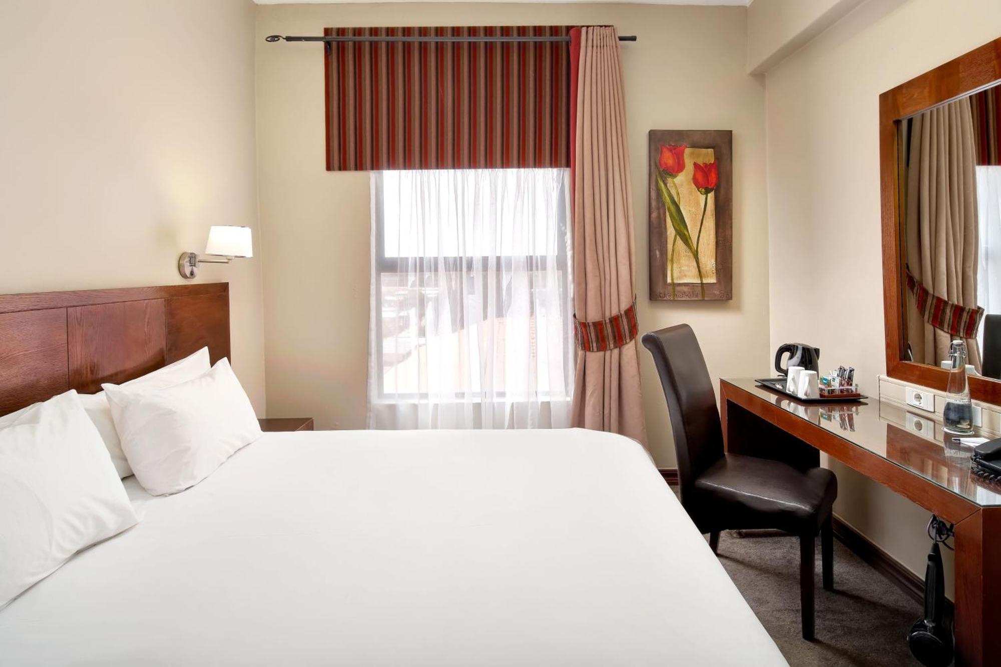 Protea Hotel By Marriott Pretoria Hatfield Zimmer foto